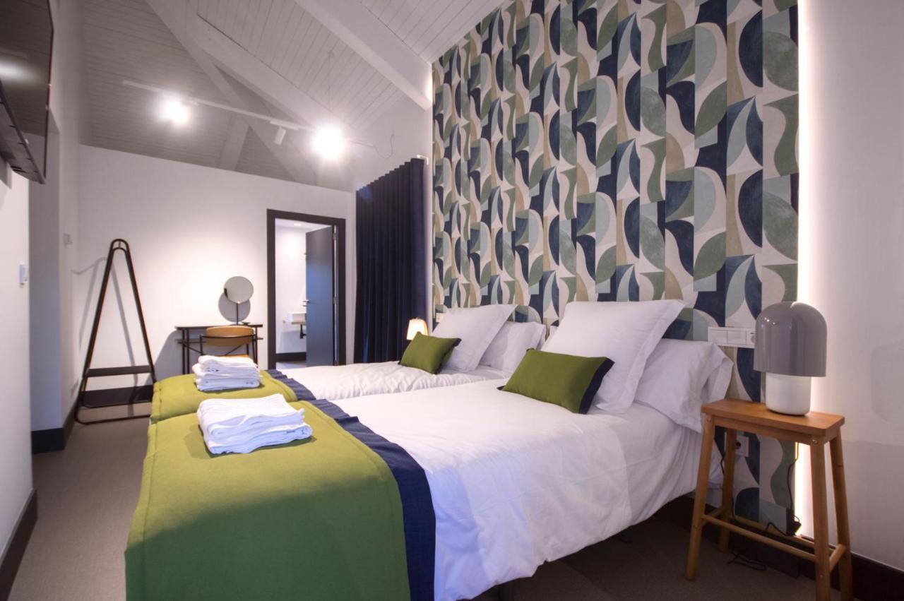 Hotel Rural O Cruce Do Burgo Friol Eksteriør billede