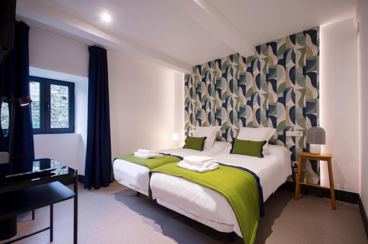 Hotel Rural O Cruce Do Burgo Friol Eksteriør billede